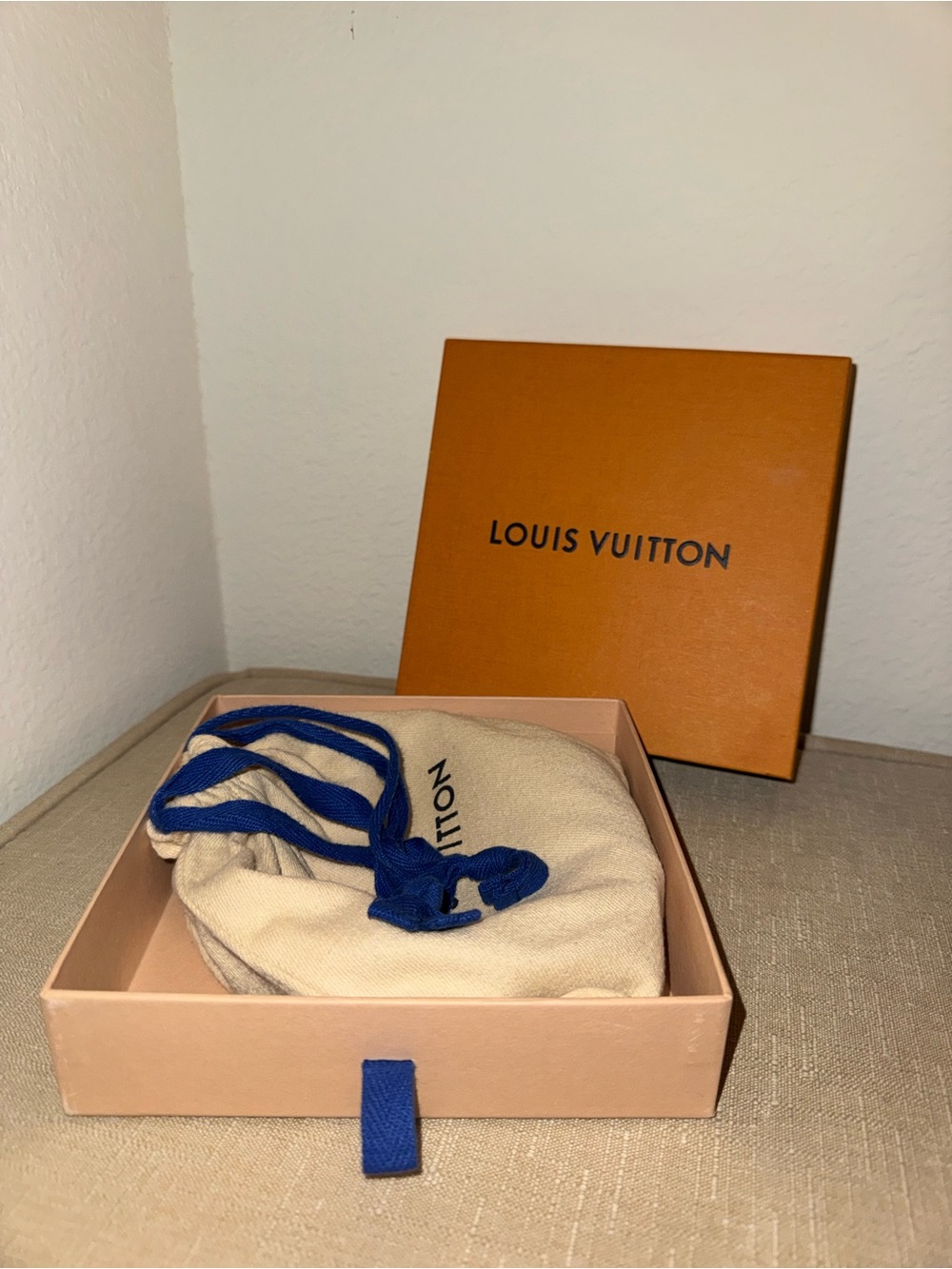 Louis Vuitton Belt - Picture 9 of 9